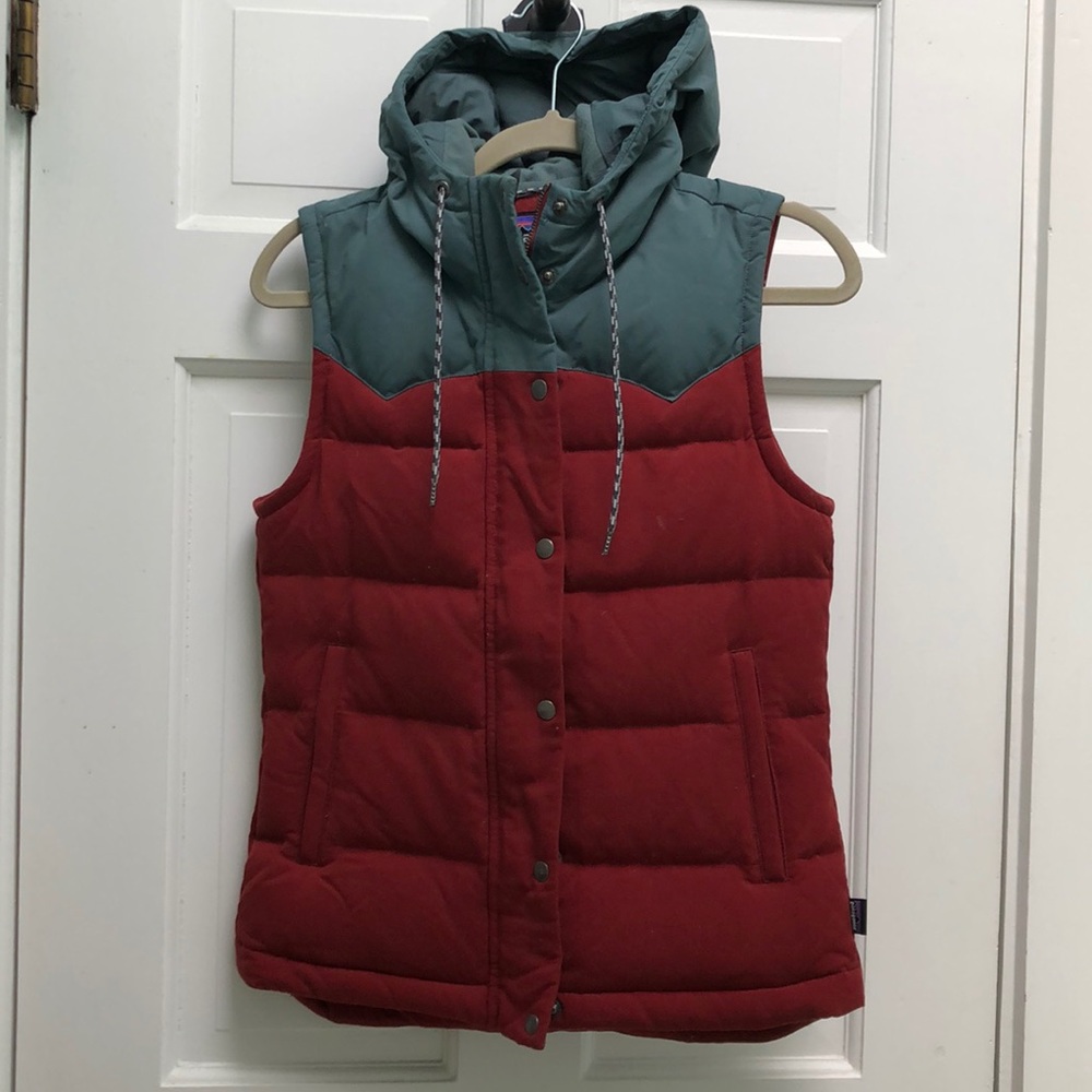 Women’s patagonia down vest